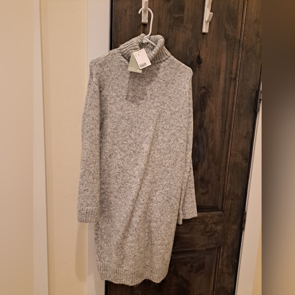 NWT H&M Sweater Dress
